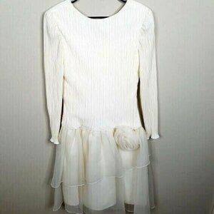 Vintage White Long Sleeve Pleated Dress With Layered Chiffon Skirt & Rose Detail